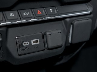 2026 Chevrolet Silverado 1500 in St-Jérôme, Quebec - 25 - w320h240px