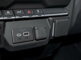 Chevrolet Silverado 1500  2026 à St-Jérôme, Québec - 25 - w320h240px