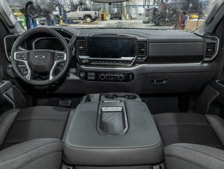 Chevrolet Silverado 1500  2026 à St-Jérôme, Québec - 4 - w320h240px
