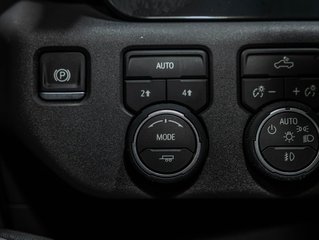 Chevrolet Silverado 1500  2026 à St-Jérôme, Québec - 25 - w320h240px