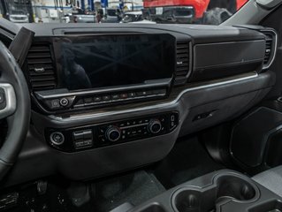 Chevrolet Silverado 1500  2026 à St-Jérôme, Québec - 20 - w320h240px