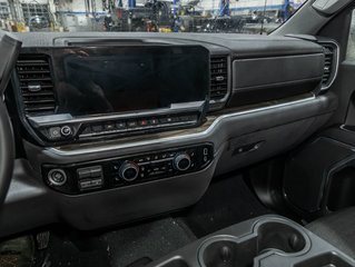 Chevrolet Silverado 1500  2026 à St-Jérôme, Québec - 20 - w320h240px