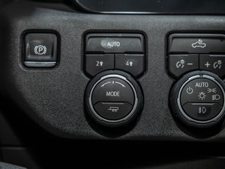 Chevrolet Silverado 1500  2026 à St-Jérôme, Québec - 25 - w320h240px