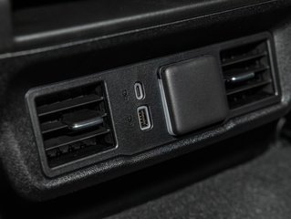 Chevrolet Silverado 1500  2026 à St-Jérôme, Québec - 33 - w320h240px