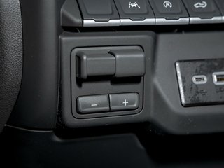 Chevrolet Silverado 1500  2026 à St-Jérôme, Québec - 22 - w320h240px