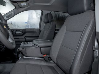 Chevrolet Silverado 1500  2026 à St-Jérôme, Québec - 10 - w320h240px