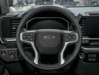 Chevrolet Silverado 1500  2026 à St-Jérôme, Québec - 13 - w320h240px