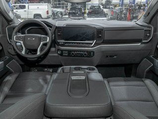 Chevrolet Silverado 1500  2026 à St-Jérôme, Québec - 4 - w320h240px