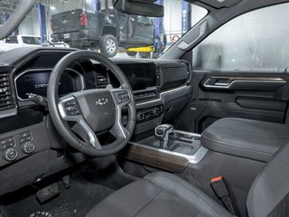 Chevrolet Silverado 1500  2026 à St-Jérôme, Québec - 12 - w320h240px