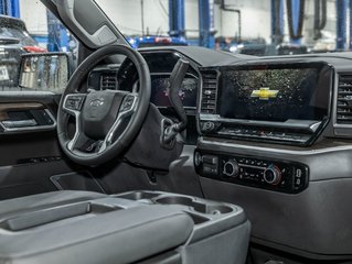Chevrolet Silverado 1500  2026 à St-Jérôme, Québec - 31 - w320h240px