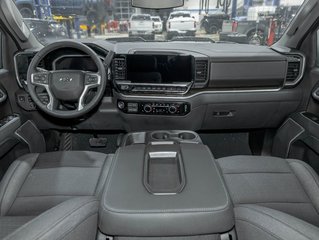 Chevrolet Silverado 1500  2026 à St-Jérôme, Québec - 4 - w320h240px