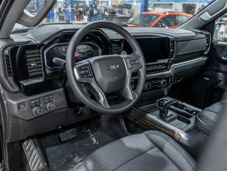 Chevrolet Silverado 1500  2026 à St-Jérôme, Québec - 12 - w320h240px