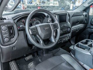 Chevrolet Silverado 1500  2026 à St-Jérôme, Québec - 11 - w320h240px