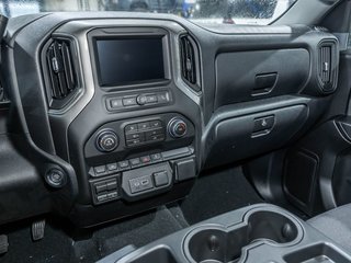 Chevrolet Silverado 1500  2026 à St-Jérôme, Québec - 18 - w320h240px