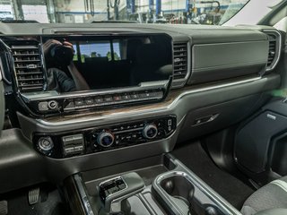 2026 Chevrolet Silverado 1500 in St-Jérôme, Quebec - 19 - w320h240px
