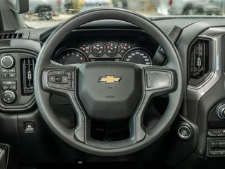 Chevrolet Silverado 1500  2026 à St-Jérôme, Québec - 12 - w320h240px