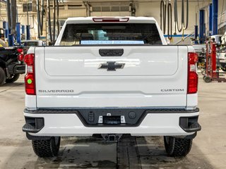 Chevrolet Silverado 1500  2026 à St-Jérôme, Québec - 6 - w320h240px