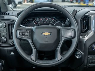 Chevrolet Silverado 1500  2026 à St-Jérôme, Québec - 12 - w320h240px