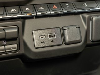 2026 Chevrolet Silverado 1500 in St-Jérôme, Quebec - 24 - w320h240px