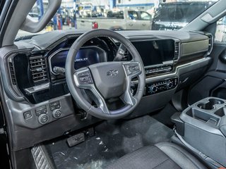 Chevrolet Silverado 1500  2026 à St-Jérôme, Québec - 12 - w320h240px