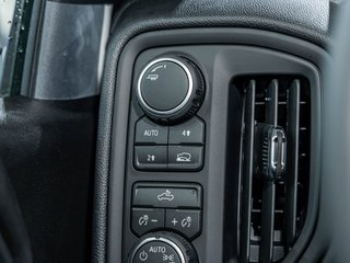 Chevrolet Silverado 1500  2026 à St-Jérôme, Québec - 18 - w320h240px
