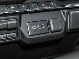 2026 Chevrolet Silverado 1500 in St-Jérôme, Quebec - 26 - w320h240px