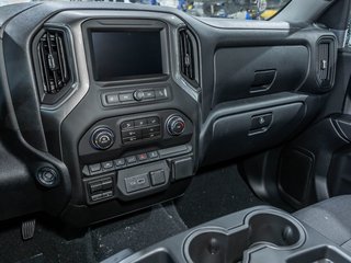 Chevrolet Silverado 1500  2026 à St-Jérôme, Québec - 17 - w320h240px