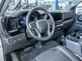 Chevrolet Silverado 1500  2026 à St-Jérôme, Québec - 12 - w320h240px