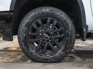 2026 Chevrolet SILVERADO 2500 4RM CUSTOM CREW in St-Jérôme, Quebec - 32 - w320h240px