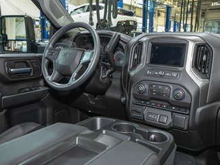 2026 Chevrolet SILVERADO 2500 4RM CUSTOM CREW in St-Jérôme, Quebec - 26 - w320h240px