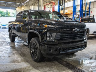 2026 Chevrolet SILVERADO 2500 4RM CUSTOM CREW in St-Jérôme, Quebec - 9 - w320h240px