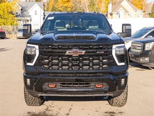 Chevrolet SILVERADO 2500 HD  2025 à St-Jérôme, Québec - 2 - w320h240px