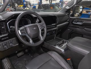 2025 Chevrolet SILVERADO 2500 HD in St-Jérôme, Quebec - 13 - w320h240px