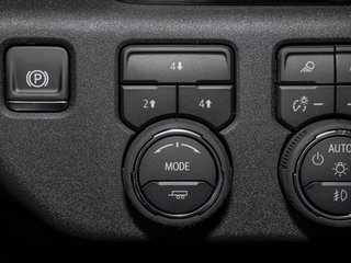 2025 Chevrolet SILVERADO 2500 HD in St-Jérôme, Quebec - 23 - w320h240px