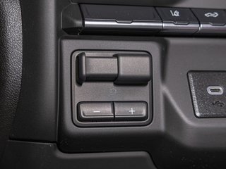 Chevrolet SILVERADO 2500 HD  2025 à St-Jérôme, Québec - 22 - w320h240px