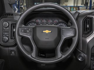 Chevrolet SILVERADO 2500 HD  2025 à St-Jérôme, Québec - 12 - w320h240px