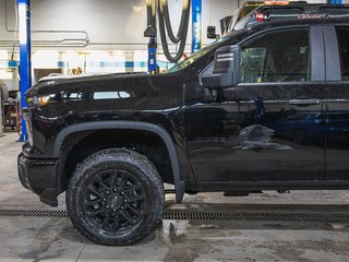 Chevrolet SILVERADO 2500 HD  2025 à St-Jérôme, Québec - 31 - w320h240px