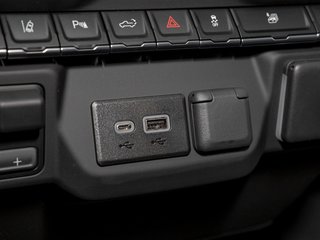 Chevrolet SILVERADO 2500 HD  2025 à St-Jérôme, Québec - 25 - w320h240px