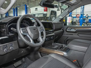 Chevrolet SILVERADO 2500 HD  2025 à St-Jérôme, Québec - 12 - w320h240px