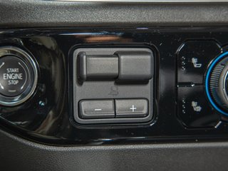 Chevrolet SILVERADO 2500 HD  2025 à St-Jérôme, Québec - 25 - w320h240px
