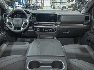 Chevrolet SILVERADO 2500 HD  2025 à St-Jérôme, Québec - 4 - w320h240px
