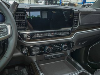 Chevrolet SILVERADO 2500 HD  2025 à St-Jérôme, Québec - 20 - w320h240px