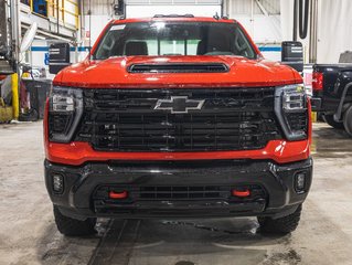 Chevrolet SILVERADO 2500 HD  2025 à St-Jérôme, Québec - 2 - w320h240px