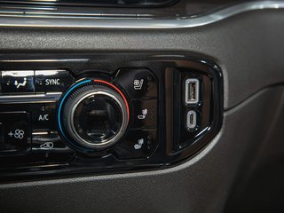 2025 Chevrolet SILVERADO 2500 HD in St-Jérôme, Quebec - 22 - w320h240px