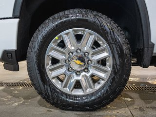 2025 Chevrolet SILVERADO 2500 HD in St-Jérôme, Quebec - 34 - w320h240px