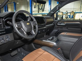 2025 Chevrolet SILVERADO 2500 HD in St-Jérôme, Quebec - 11 - w320h240px