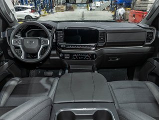 Chevrolet Silverado 2500 HD  2026 à St-Jérôme, Québec - 4 - w320h240px