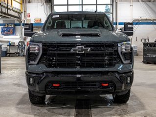 Chevrolet Silverado 2500 HD  2026 à St-Jérôme, Québec - 2 - w320h240px
