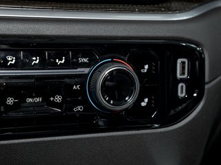 2026 Chevrolet Silverado 2500 HD in St-Jérôme, Quebec - 22 - w320h240px