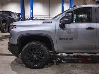 2026 Chevrolet Silverado 2500 HD in St-Jérôme, Quebec - 34 - w320h240px